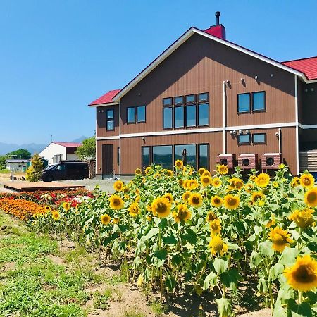 Shooting Star The Bed & Breakfast Furano Exterior photo